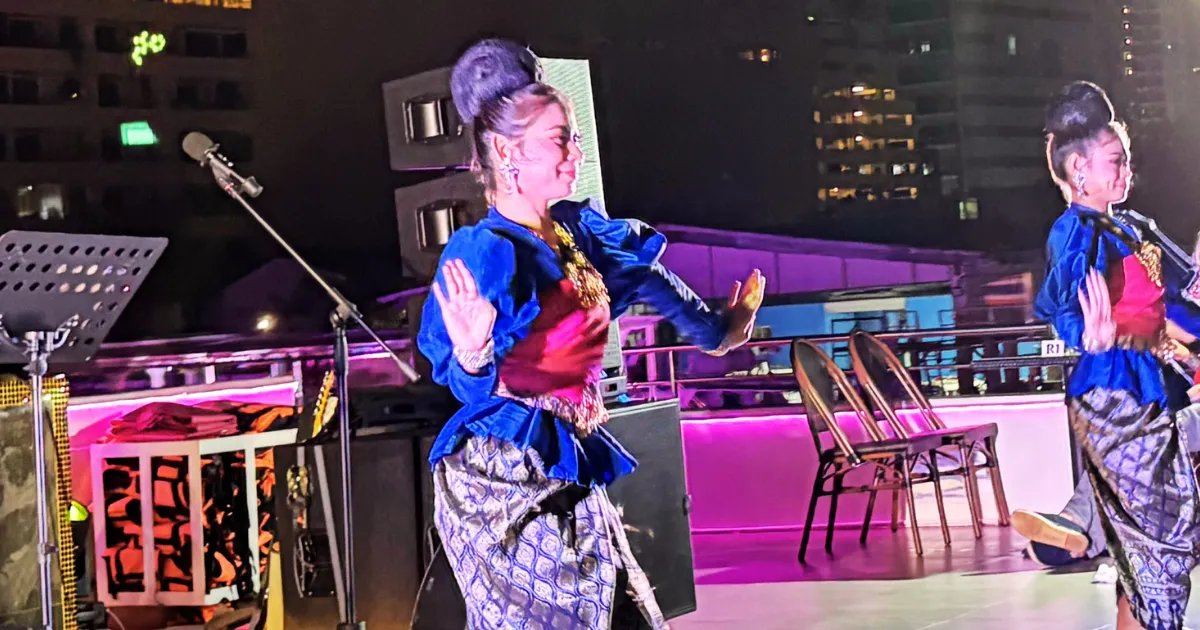 โชว์ศิลปวัฒนธรรมไทยที่ยอดเยี่ยมบนเรือสำราญบางกอกเจ้าพระยา ครูซ